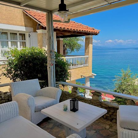 Kohyli Beachfront House Agia Pelagia Chlomou Exterior photo